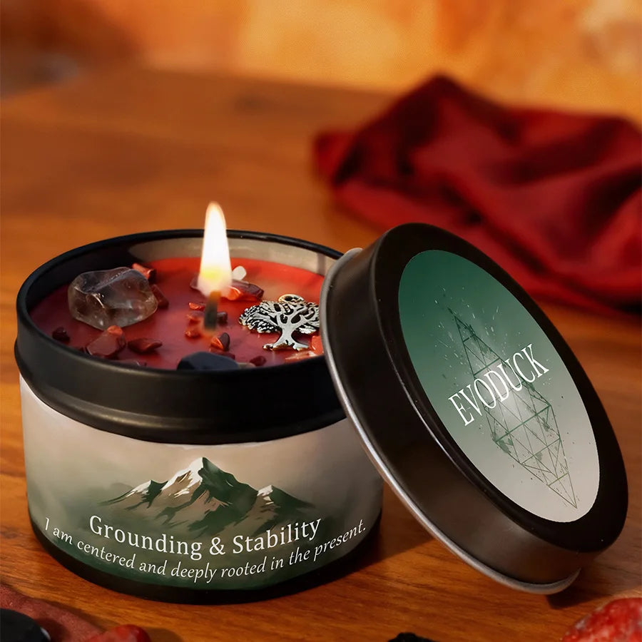 FREEME™ Vetiver & Cedarwood Crystal Candle - 3oz Grounding Scented Candle with Crystals